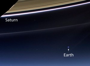 201307_Cassini_Earth_Saturn